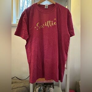 Fan made ‘swiftie’ T shirt